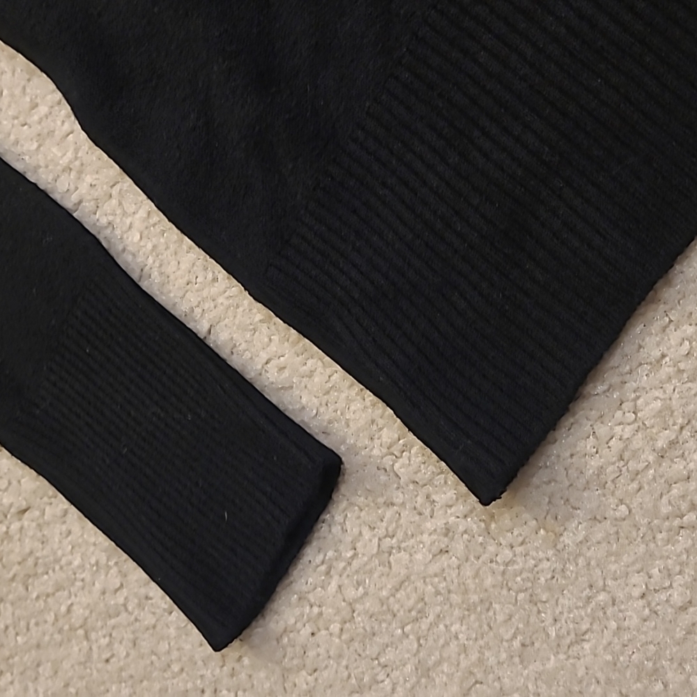 Black Sweater - Picture 3 of 6